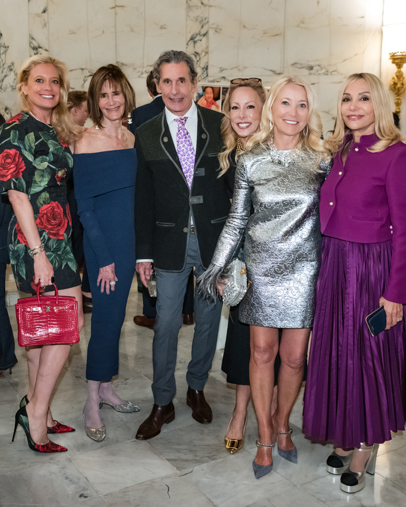 Leticia Presutti, Lee Fryd, Roy Kean, Kamie Lightburn, Janna Bullock, Nicole Salmasi