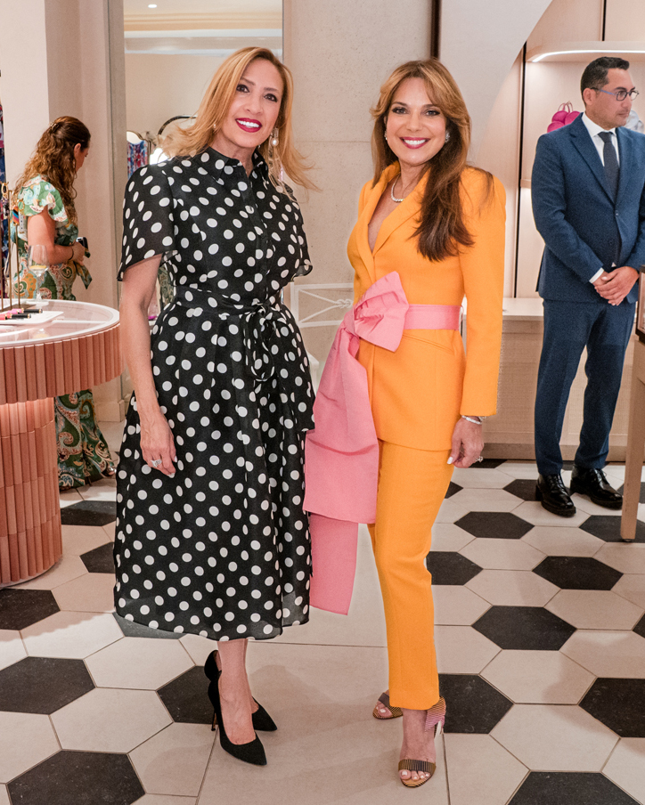 Jackie Delphus, Nelly Lumia