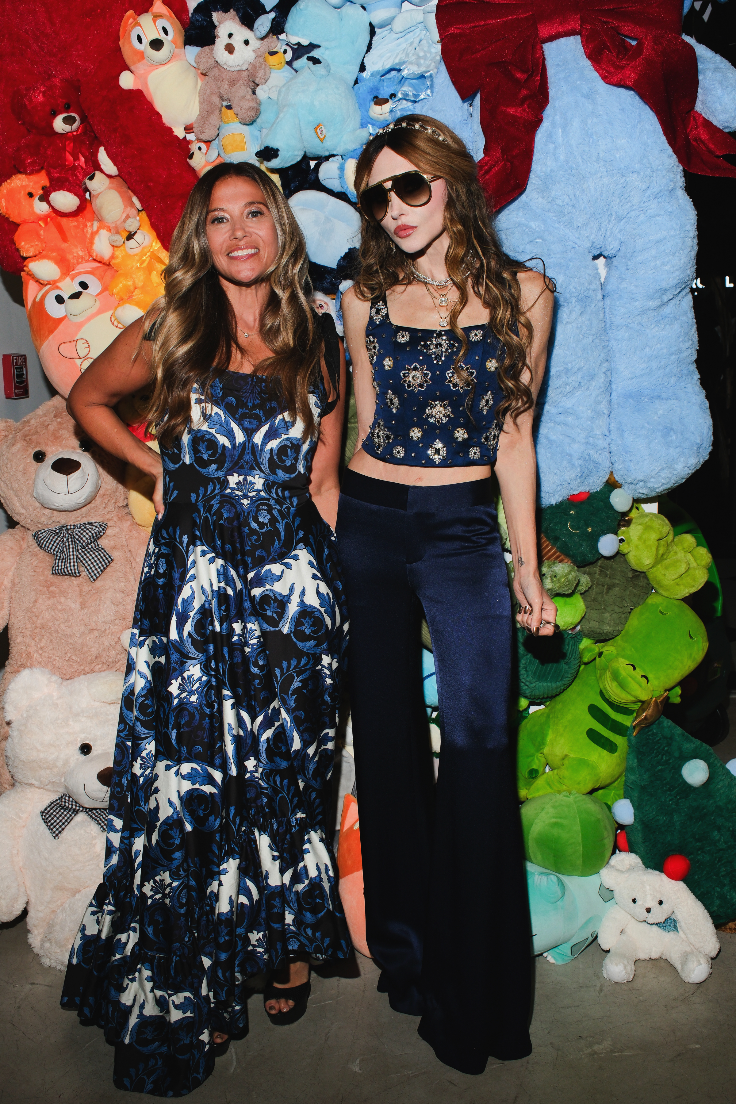 Alli Lamb, Stacey Bendet